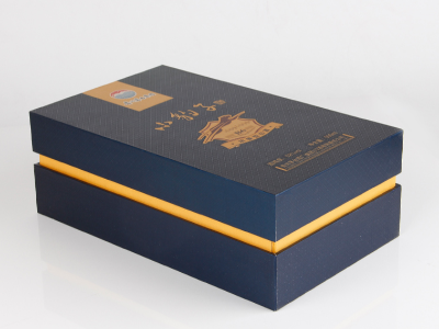 印刷酒盒包裝不偏色，看濟南包裝盒廠家是怎么做到的？