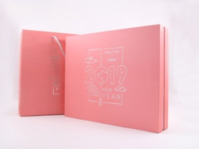 包裝盒定制廠家， 如何平衡品質(zhì)與價(jià)格的關(guān)系 ?