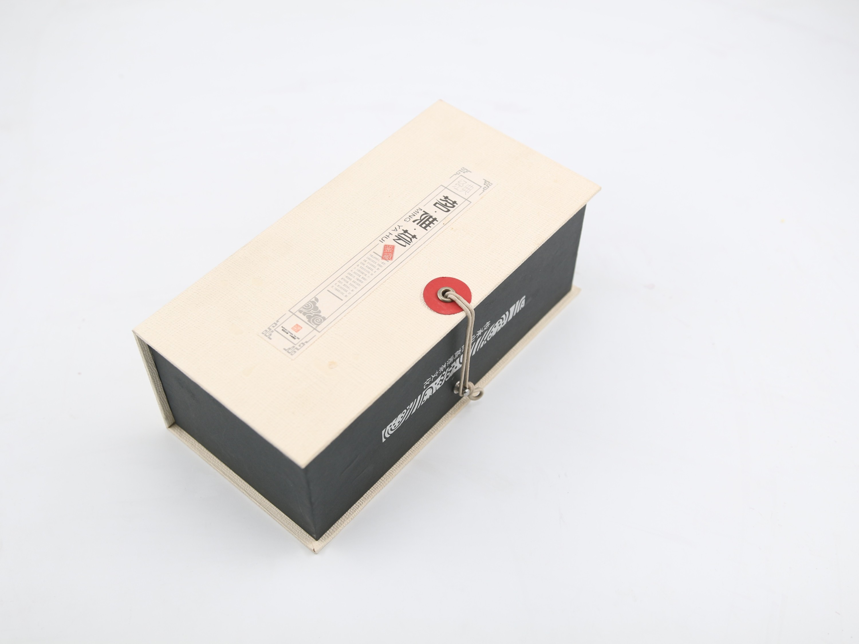 茶葉禮盒定制為什么首選紙質(zhì)包裝？