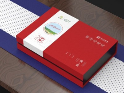 禮品包裝盒廠告訴你，綠色環(huán)保的土特產(chǎn)包裝盒是打敗競爭對手的利器！